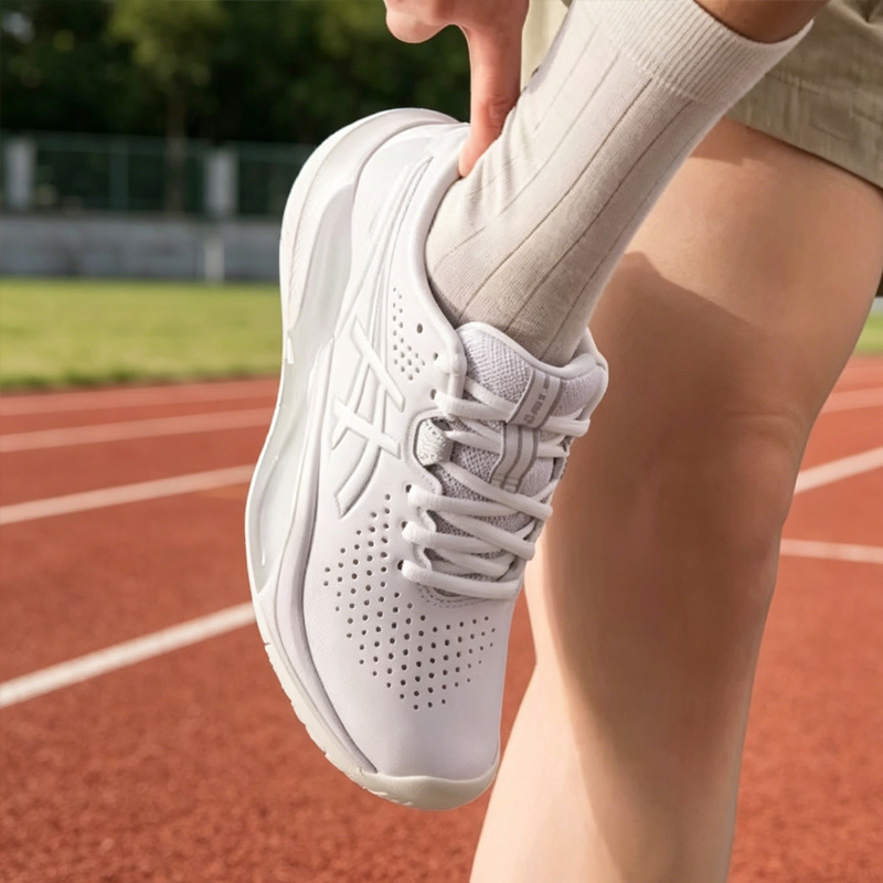 Asics Zapatos de tenis para mu - Table Tennis Shoes Asics reseña y precio